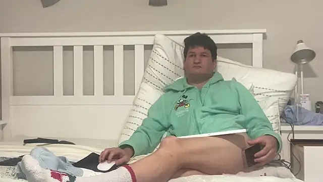 Snapshot of Lorenzo_hernandez chatting on 02.13.25 Lorenzo hernandez online show from 02.13.25