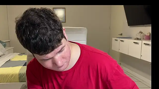 Snapshot of Lorenzo_hernandez chatting on 10.29.25 Lorenzo hernandez online show from 10.29.25