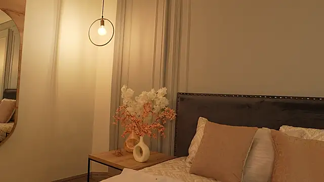 IrisBaker online show from 03.27.26