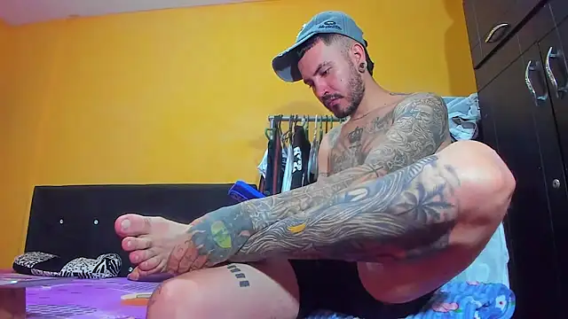 Snapshot of smoker445 chatting on 02.19.26 smoker445 online show from 02.19.26