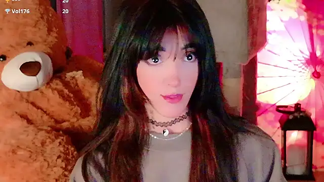 Snapshot of Finibondi chatting on 02.14.26 Finibondi online show from 02.14.26