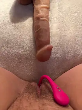 Leanaa Jolly online show from 03.04.26