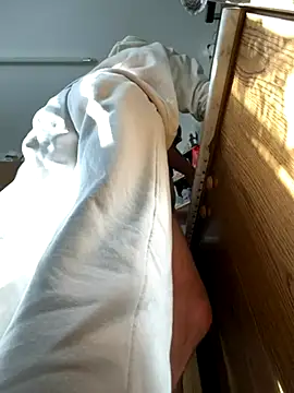 Huncutkuki online show from 10.19.25