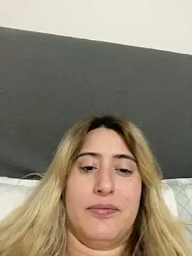 Snapshot of afrodizyak chatting on 02.10.26 afrodizyak online show from 02.10.26