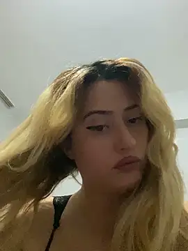 Snapshot of afrodizyak chatting on 02.21.26 afrodizyak online show from 02.21.26