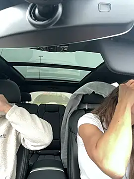 JuicyFruits93 online show from 02.11.26