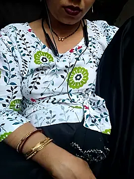 Snapshot of Simaran_bhabhi chatting on 06.09.26 Simaran bhabhi online show from 06.09.26