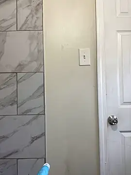 Snapshot of 1BeautyN1Beast chatting on 12.11.24 1BeautyN1Beast online show from 12.11.24