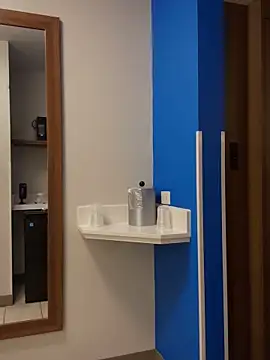 Snapshot of 1BeautyN1Beast chatting on 12.18.25 1BeautyN1Beast online show from 12.18.25