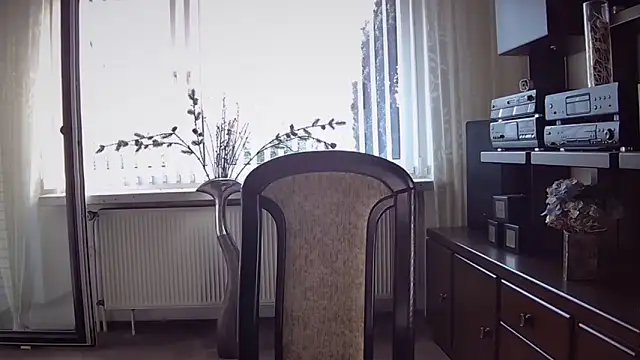 Snapshot of biggandybig chatting on 10.03.25 biggandybig online show from 10.03.25