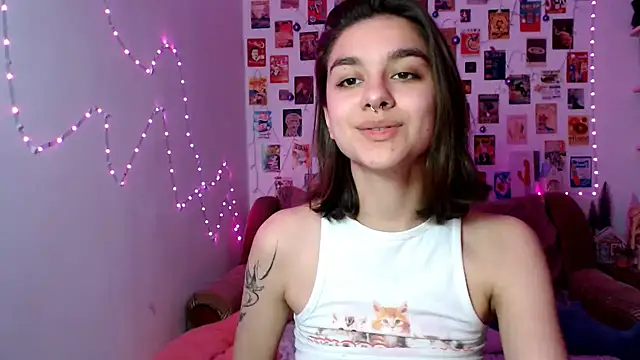 Snapshot of Celine_Dionn chatting on 12.15.24 Celine Dionn online show from 12.15.24