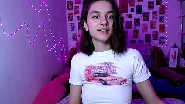 Snapshot of Celine_Dionn chatting on 01.07.25 Celine Dionn online show from 01.07.25