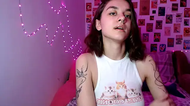 Snapshot of Celine_Dionn chatting on 02.02.25 Celine Dionn online show from 02.02.25