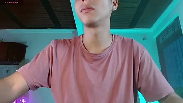 Snapshot of justin_alexxx chatting on 01.31.25 justin alexxx online show from 01.31.25