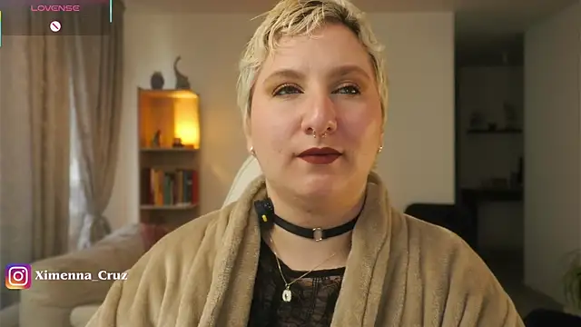 Snapshot of Ximenna_Cruz chatting on 01.06.26 Ximenna Cruz online show from 01.06.26