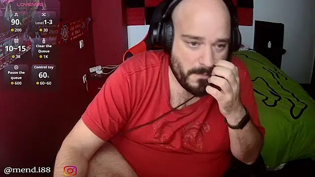 menditeta1 online show from 11.29.25