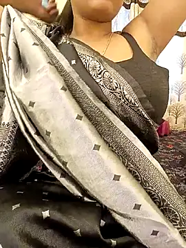 Snapshot of Divya_girl chatting on 11.20.25 Divya girl online show from 11.20.25