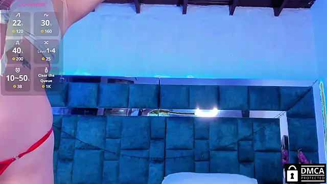 Venus velez  online show from 01.12.25