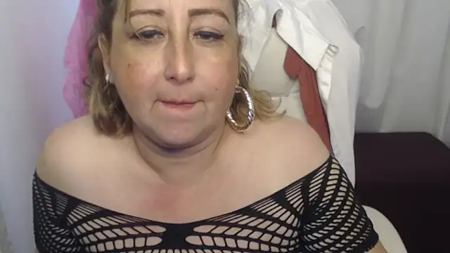 paiper halliwey online show from 01.15.25