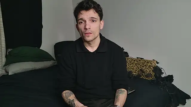 Snapshot of JackDesFeux chatting on 03.08.26 JackDesFeux online show from 03.08.26