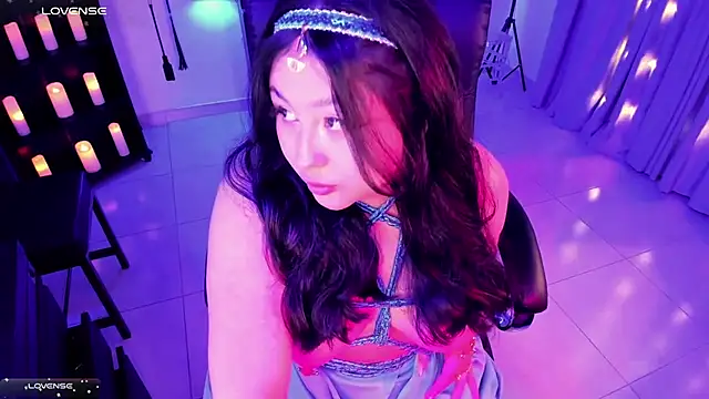 Snapshot of Lena_sweetx chatting on 02.17.25 Lena sweetx online show from 02.17.25