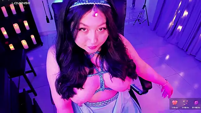 Snapshot of Lena_sweetx chatting on 02.18.25 Lena sweetx online show from 02.18.25