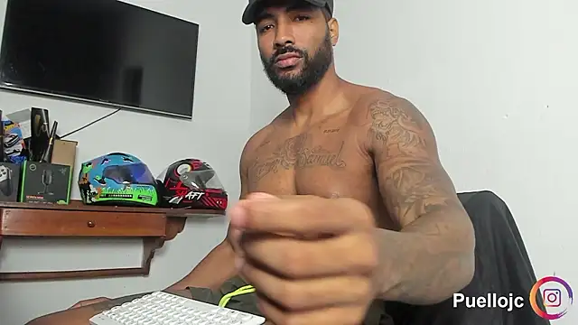 Snapshot of Xander_Str0ng chatting on 02.09.26 Xander Str0ng online show from 02.09.26