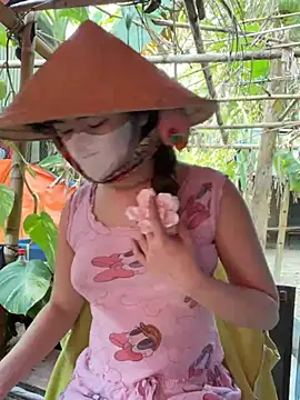 BabyThree  online show from 01.12.25