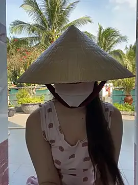 BabyThree  online show from 03.18.25