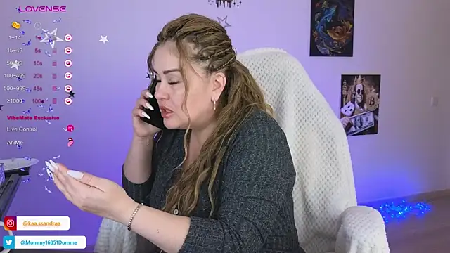 misskaassandraa online show from 02.20.25