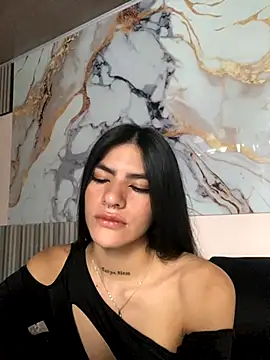 liss hot  online show from 09.29.25