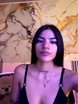 liss hot  online show from 11.12.25