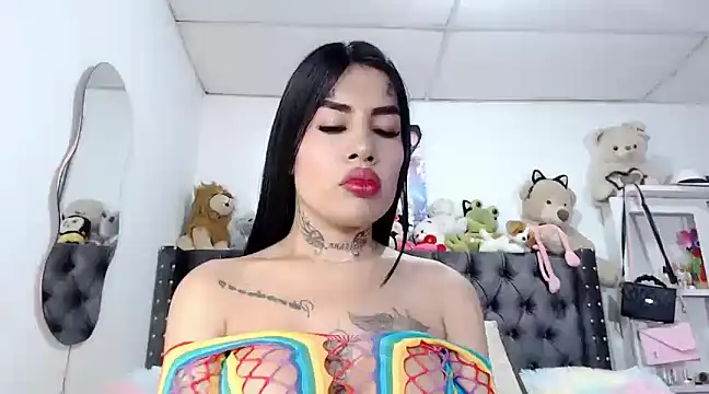 saragill323 online show from 02.04.25