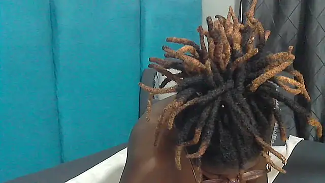 Snapshot of Mochabae chatting on 03.11.25 Mochabae online show from 03.11.25