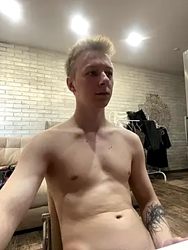 Snapshot of sladkiyoo chatting on 09.20.25 sladkiyoo online show from 09.20.25