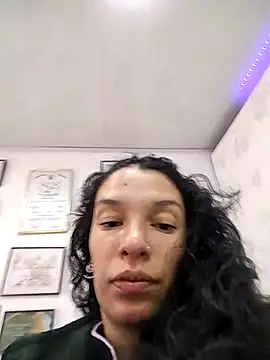 Snapshot of rebekka_simpson chatting on 02.22.25 rebekka simpson online show from 02.22.25