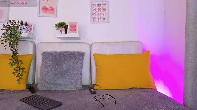 Malka Burning online show from 03.20.26