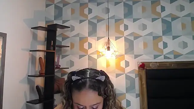 cameronglen online show from 02.24.25