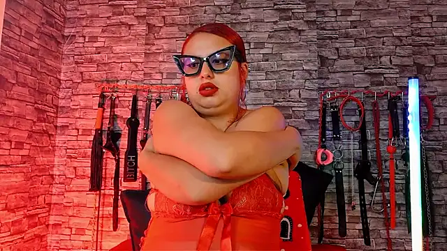 Snapshot of slave_Rubi chatting on 02.17.26 slave Rubi online show from 02.17.26