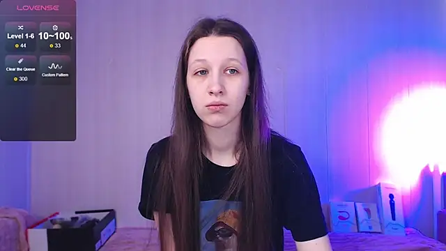 ur kitty   online show from 12.18.25