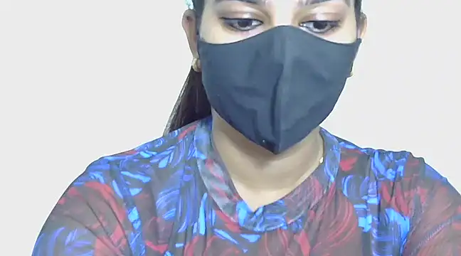 sparkling queen online show from 03.14.25