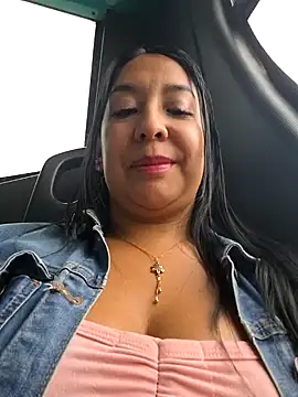 Bella keny online show from 03.04.25