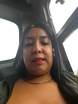 Bella keny online show from 03.18.25