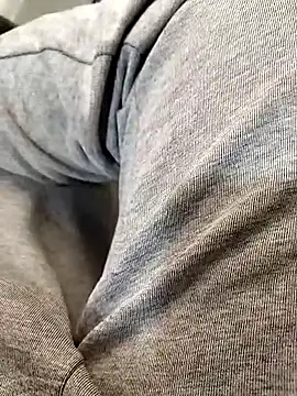 A man in public online show from 02.01.26