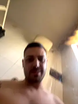 Snapshot of iltoscano95 chatting on 10.03.25 iltoscano95 online show from 10.03.25