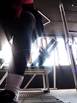 Snapshot of EmaGw chatting on 02.11.26 EmaGw online show from 02.11.26