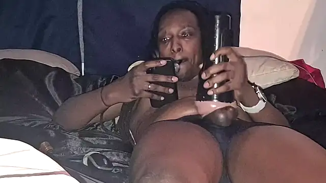 Snapshot of suzyswallowsxxx704 chatting on 02.08.26 suzyswallowsxxx704 online show from 02.08.26