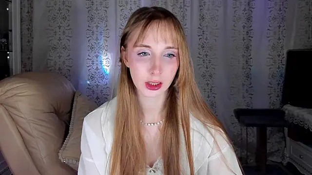 AprilHilll online show from 01.12.25