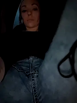 Genevieve143 online show from 01.09.25