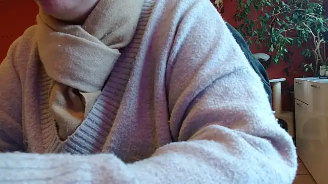 cruellaculdenfer67 online show from 02.10.26